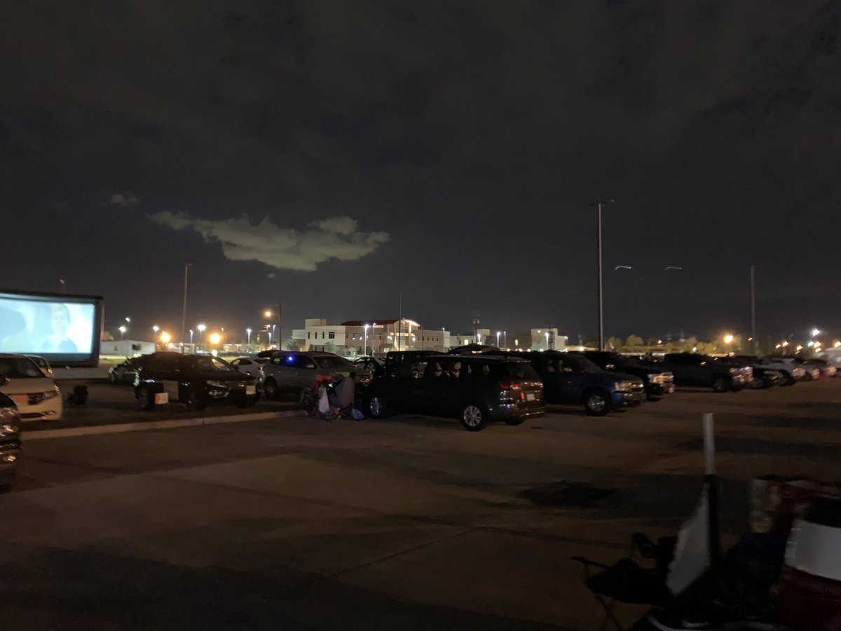 Ken Oertling, Ed.D. (@ken_oertling) on Twitter photo Another night at the <a href="/LafonArtsCenter/">Lafon Arts Center</a> Drive-In Theatre with a special guest appearance by Santa. #Reimagine #YouAndIWeAreSCPPS Another night at the <a href="/LafonArtsCenter/">Lafon Arts Center</a> Drive-In Theatre with a special guest appearance by Santa. #Reimagine #YouAndIWeAreSCPPS