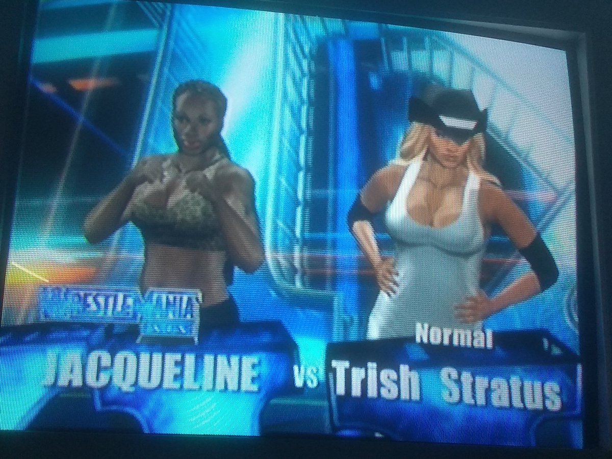 Jacqueline vs Trish Stratus https://t.co/QApOM5QxhG