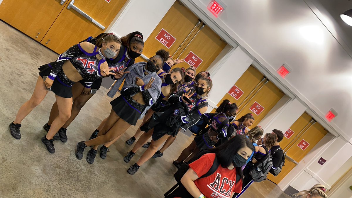 We are here ready for Battle 8:00pm😻#BUTBT #ALLSTARCHALLENGE