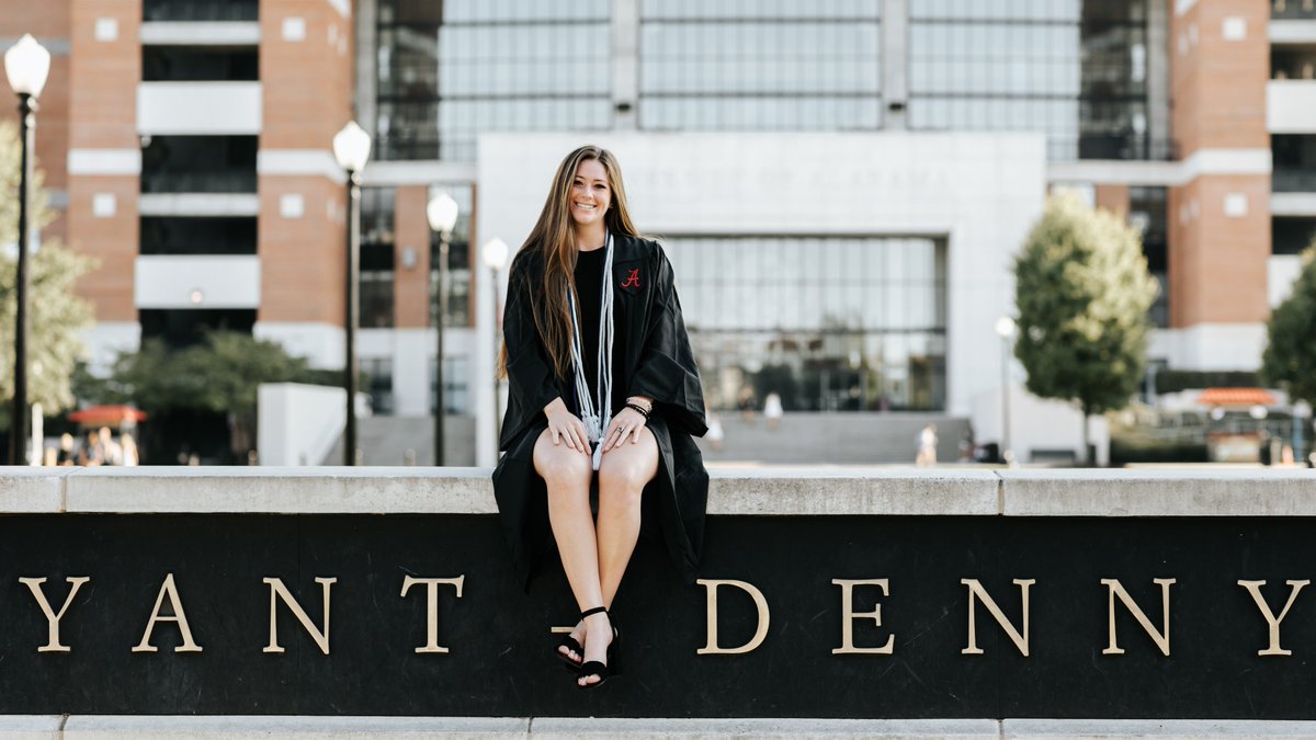 AlabamaSoccer's tweet photo. Celebrate our graduates 🎉

Get ready 🌎

👩‍🎓 Gabby Duca
👩‍🎓 Kaylee Hammer 
👩‍🎓 Neaka Khalilian
👩‍🎓 Brynn Martin
👩‍🎓 Taylor Morgan
👩‍🎓 Gigi Schorr
👩‍🎓 Emma Thomson 
👩‍🎓 Kaley Verpaele
👩‍🎓 Casey Wertz

#BamaGrad #RollTide https://t.co/OPSY3OJ80h