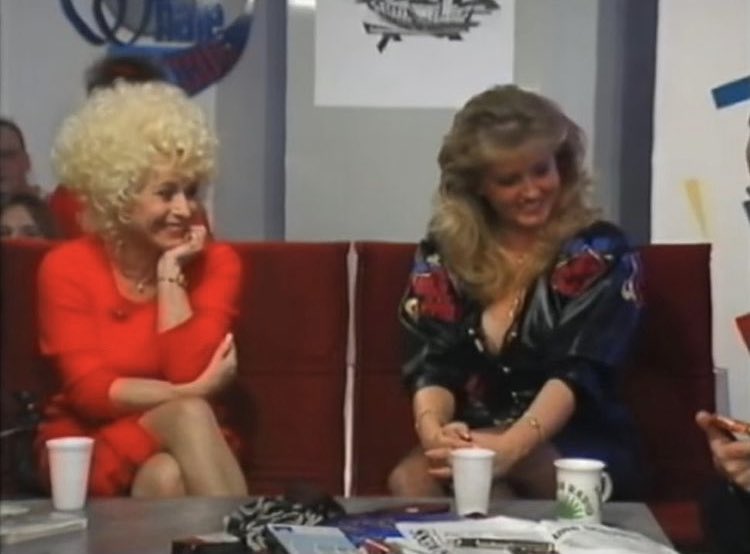 LindaNolan_'s tweet image. The news still hasn’t sunk in. 

My heart goes out to Scott and the family at this sad time 💔💔