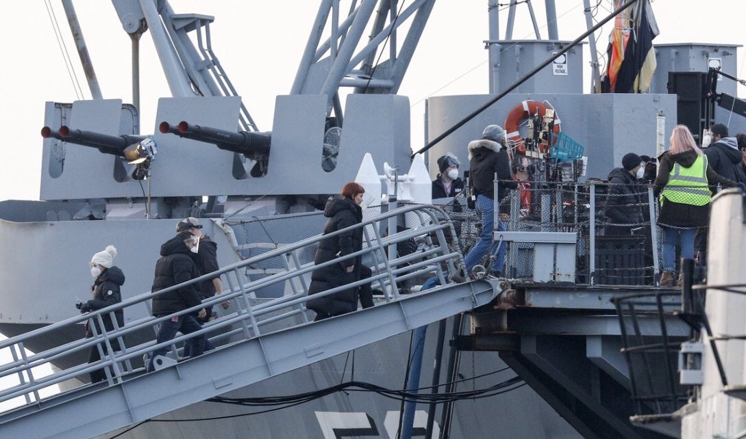 DontLookUpNews's tweet photo. Jennifer Lawrence and Leonardo DiCaprio were spotted today boarding the USS Massachusetts in Fall River, MA for #DontLookUp https://t.co/cwmfMRx68s