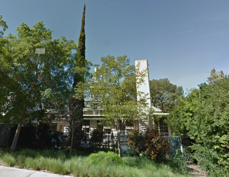 UC Riverside's gas plant is located on Citrus Drive, hidden behind vegetation. "Again, nothing to see here."