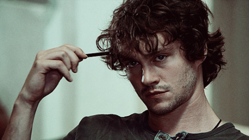  #BlackChocolateDogsDuncan Vizla (Polar) x Nigel (Charlie Countryman) x Aiden Galvin (Blood & Chocolate)