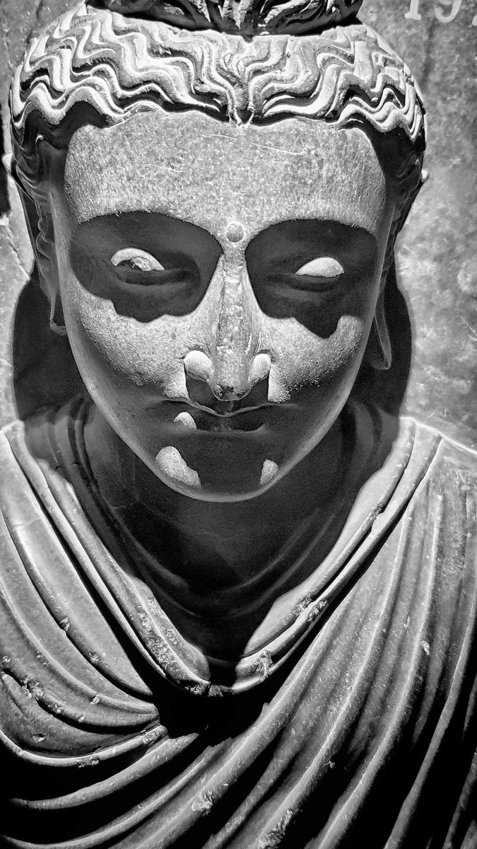 Meditating BuddhaTakht-I-Bahi 2ndC AD