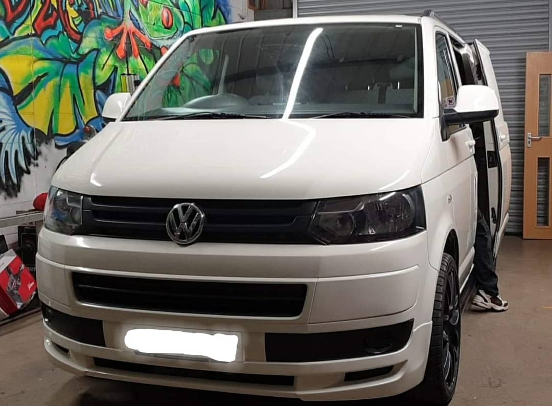 dsignstudio1992's tweet photo. A right pain in the T5!
Many late nights, a lot of cleaning and a lockout were the order with this one!
Great visual impact with the finished #purewestradio T5 mind π
@metamarkuk @purewestradio #metawrap #vehiclewrap #dsignstudio #milfordhaven #pembrokeshire https://t.co/ttVadPr6TW