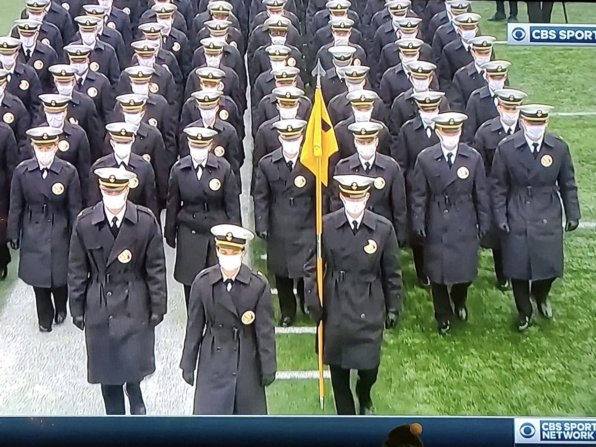 Check out GC Alum Conner Kinnaman, carrying the 5th Company Guidon for the Navy vs. Army game today! ⚓️ 🇺🇸