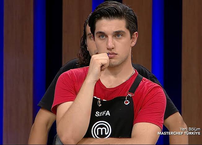 berylvenus's tweet image. Resemblance is uncanny. #MasterChef2020 #MasterChef