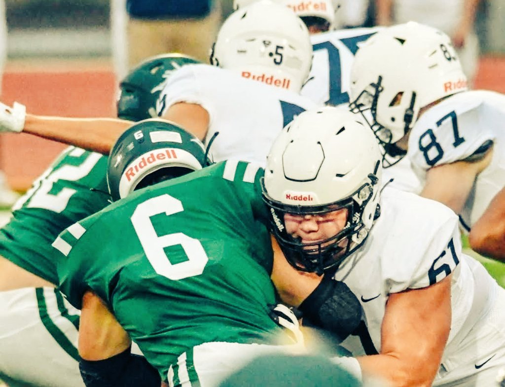 Congratulations Gavin #6 HM Linebacker! 99 Tackles in 9 games!