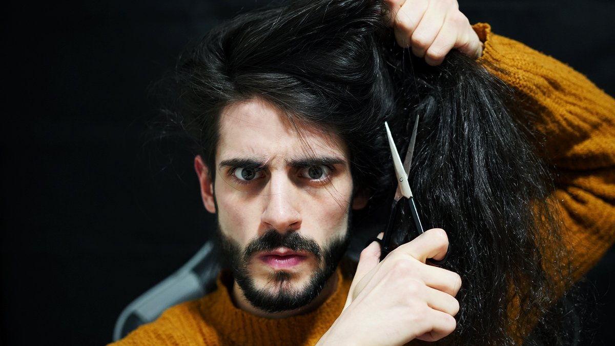 Diceroll's tweet photo. 🚨🚨I'M CUTTING MY HAIR TOMORROW AT 5PM LIVE ON MY CHANNEL FOR #THANKMAS🚨🚨
Watch to learn more: https://t.co/QyWOxDdn75 
🌟🌟Retweets are appreciated!!🌟🌟#thankmas2020 https://t.co/N28cbeF0Mv