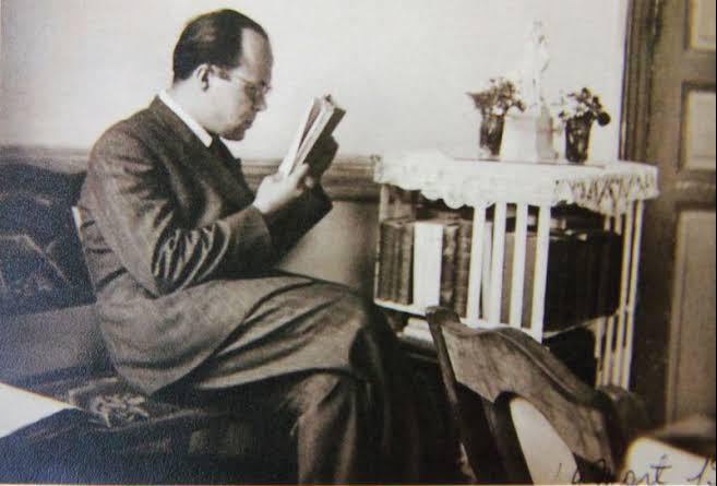 Alinur Aktaş