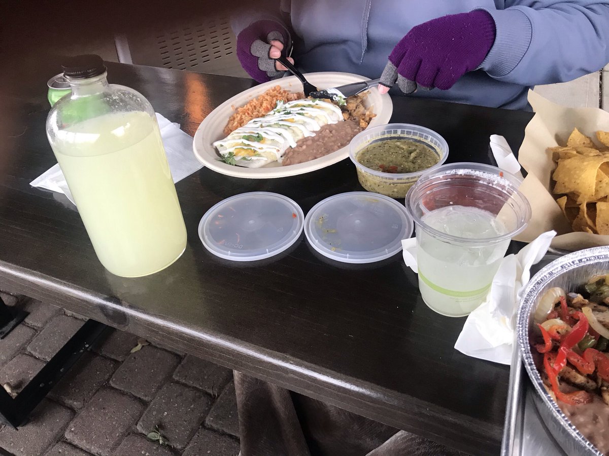 IMSGirl50's tweet photo. Great food @Lamargaritaindy heaters going very comfortable. #goodfood #supportsmallbusiness #supportrestaurantworkers https://t.co/oxI1kSWBbT