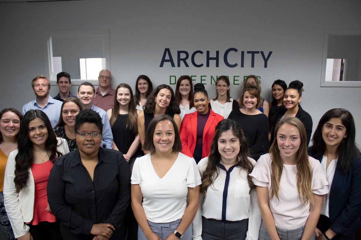ArchCityDefense's tweet photo. Apply to be an #ACDintern! We are currently accepting applications for our spring semester and summer internship and externship opportunities, geared toward students in law or paralegal work, social work, communications, digital media, and design. 

https://t.co/6JiDAAFmeG https://t.co/CcEAqsnWvs