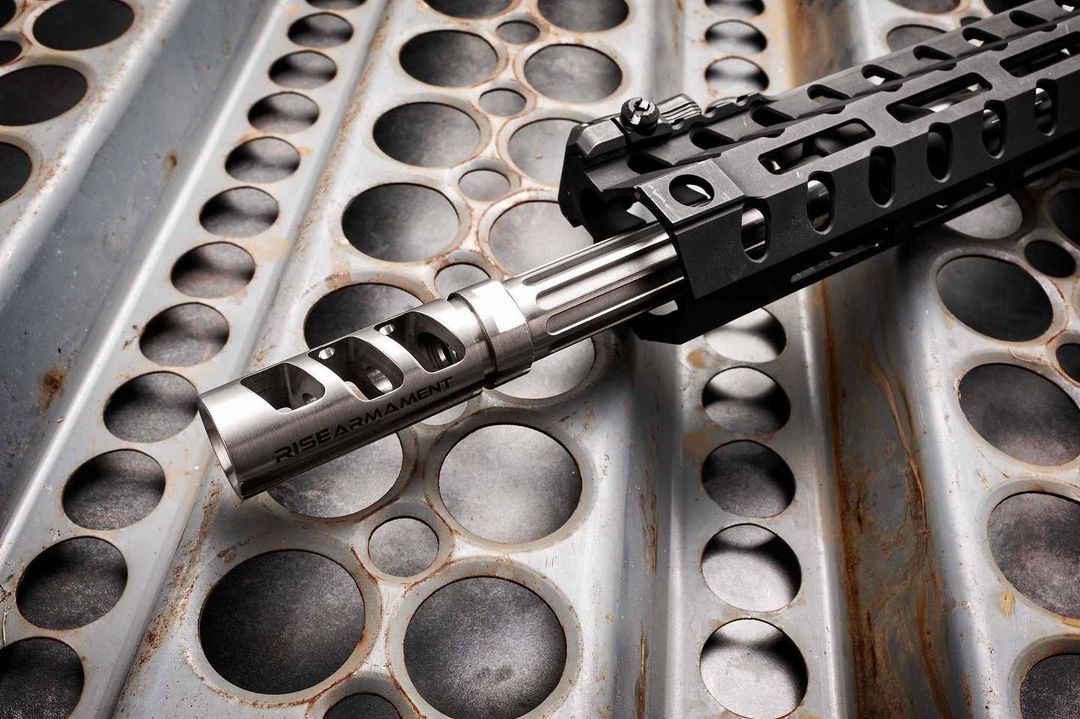 rwarmsltd's tweet photo. Eliminate muzzle rise with our @RiseArmament 701 #AR Compensator: https://t.co/ttDRXeqSbf | 📷IG/azws_ | #RWArms https://t.co/U9aDVxJLd4