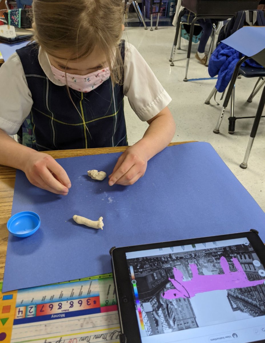 Inspired by a reading of Balloons Over Broadway, primary Ss enjoyed a tour of the #macysthanksgivingparade Virtual Studio then designed a parade balloon of their own through sketch prototyping in 
<a href="/Seesaw/">Seesaw</a> and modeling with clay #designthinking #literacyandtech #K2CanToo