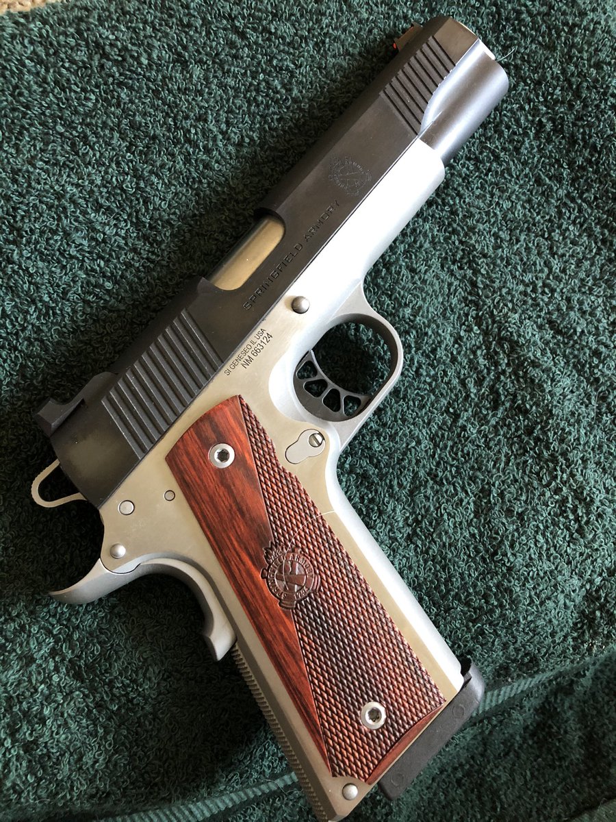 AntiqueTime's tweet photo. The @Springfield_Inc RONIN in 9MM is an amazing pistol in stainless frame and black steel slide. Has one if not the best trigger pulls of any gun on the market. @R6Tac #2A #SpringfieldRonin #SpringfieldArmory #9MM https://t.co/Tb3Ju6lcQe