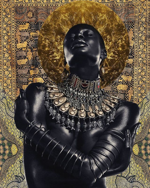 This resplendent work of art by Nigerian-born, London-based @asiko_artist is from his 2020 series “She Is Embraced By The Sun” & is titled “All That Glitters is Not Gold”.🌟

Asiko deserves a couple of high fives for this beauty!
...
#beautifulbizarre #asikoartist #asiko
