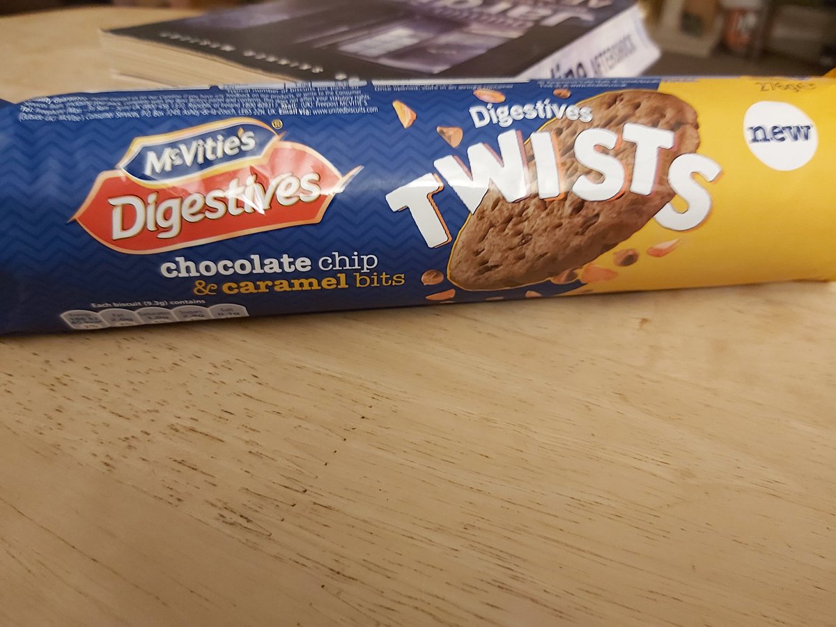 sooby72's tweet photo. Now i love @McVities chocolate digestives but these must be worst biscuit i have ever eaten. I've had one, rest are going in the bin. 🤮
#desgusting https://t.co/J7qqmFfWJU