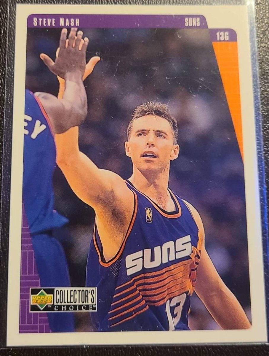 TYtheCardGuy71's tweet photo. Used to keep a copy of this card in my wallet back in High School.  Happy to find a clean copy in an old box! #whodoyoucollect #UpperDeck #SteveNash @bballTJK https://t.co/ZrFsYLh30J