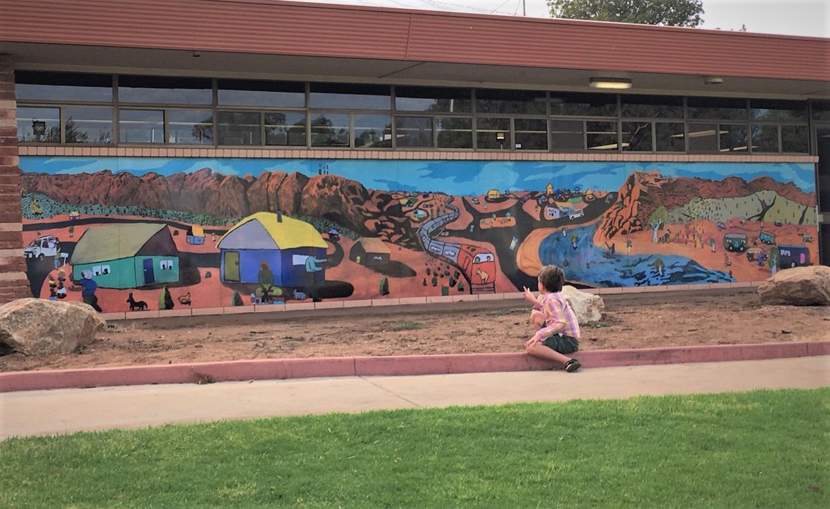LifestyleSolns's tweet image. 🎨 Award winning Bindi Mwerre Anthurre Artist, Billy Kenda, unveils vibrant Alice Springs mural

The mural, which can be viewed at the @AliceSpringsTC Public Library, was launched on 2 Dec

Read the full story👇👇
lifestylesolutions.org.au/latest-news/la…

#EveryoneIsEqual #LifestyleSolutions