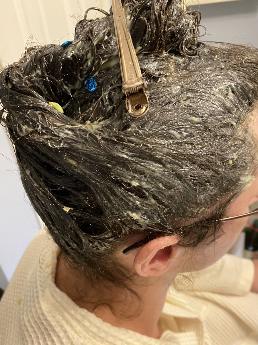 So here’s the blended conditioner. It should be about as thick as store conditioner!Soak your head in this shit and leave it for maybe 20 minutes? Idk. This won’t hurt the hair so watch a Netflix show or something then go rinse it out