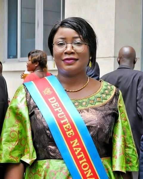 MpoyiC's tweet photo. Honorable Patricia Nseya ferait une bonne candidate présidente du bureau de l'Assemblée nationale pour continuer la participation de la femme aux instances de décisions du pays RDC. 
Opinion du libre citoyen. https://t.co/tX6jT4Xdjx