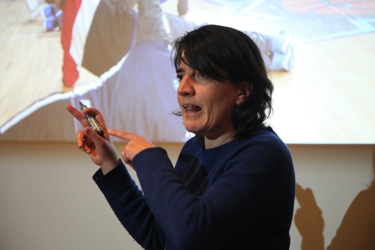 Andres_DiTella's tweet photo. Marta Andreu: Las cosas se definen por los bordes. Esta mesa se define por sus bordes. Si queremos ir a la esencia de un asunto, hay que ir al borde, al límite, donde empieza a ser otra cosa.
#ProfesoraInvitada #ProgramaDeCine
@ARTE_DiTella @utditella
(+) https://t.co/Ef6hkJrnQd