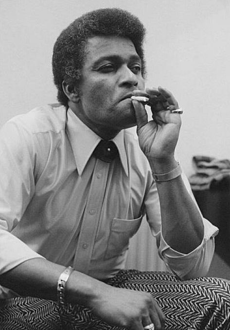 Super70sSports's tweet photo. Super Sky Point to Charley Pride. My dad died when I was five and I don’t have many memories of him, very few. But a clear one is riding with him shotgun, seat belt-free I’m goddamn sure, singing along to “Is Anybody Goin’ to San Antone” on 8-track. #RIP https://t.co/Obuw94FyeM