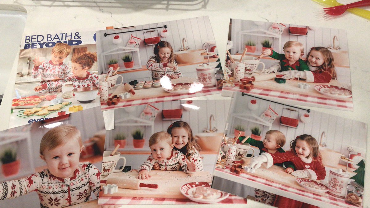 Hey <a href="/BedBathBeyond/">Bed Bath & Beyond</a> we opened your flyer and something feels similar 😉 #greatmindsthinkalike ?