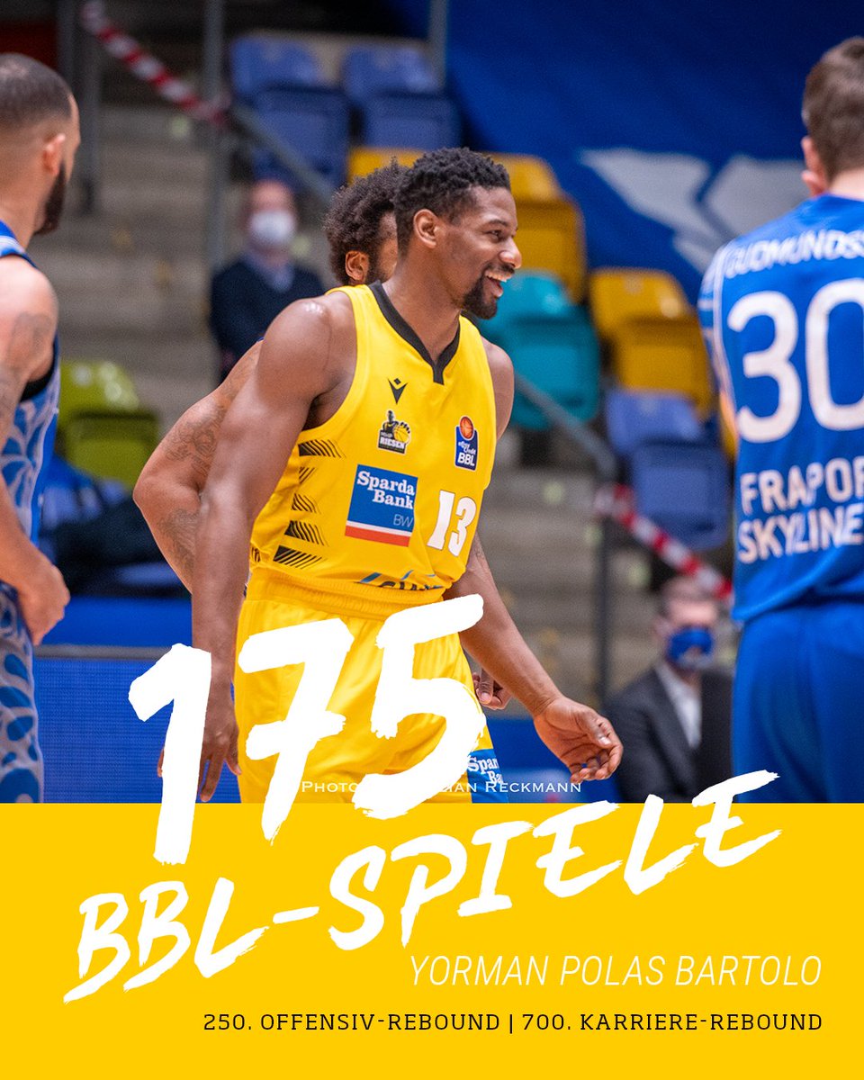 MHP_RIESEN's tweet photo. .@BartoloPolas trug heute Abend die 3-Meilenstein-Stiefel: Mit 14 Punkten, 5 Rebounds, 4 Assists und 4 Steals machte er eine herausragende Partie - und kam im 175. Spiel zu seinem 250. Offensiv- und dem 700. Karriererebound in der @easyCreditBBL. 

Foto: Julian #Reckmann. https://t.co/Pokoc2Ghoh