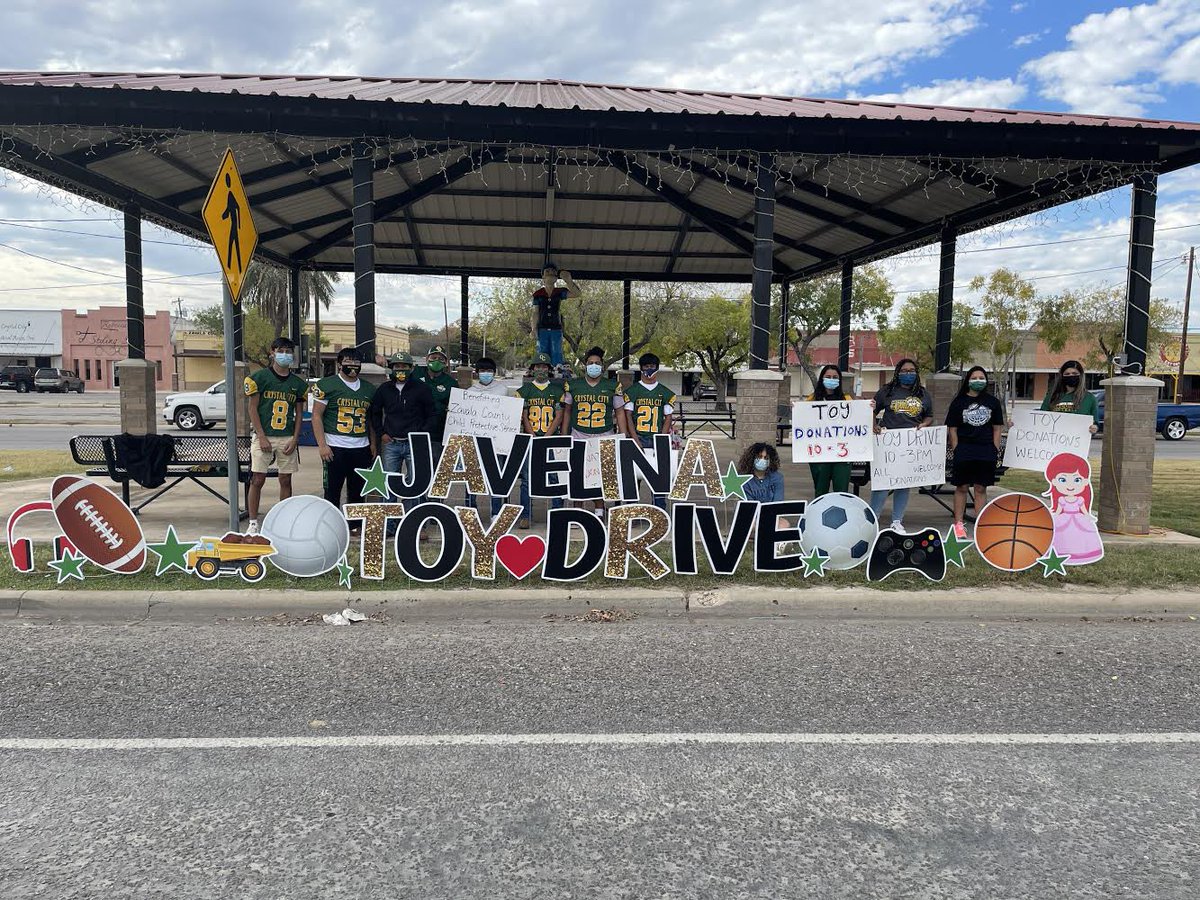 CCJavAthletics's tweet photo. Thank you to Coach Moreno for bringing our attention to this cause! Thank you to all of our coaches and athletes that came out to help and, of course, thank you to the people of our community for helping make a difference in some of our young people’s lives this holiday season. https://t.co/m6mvXUPUw2