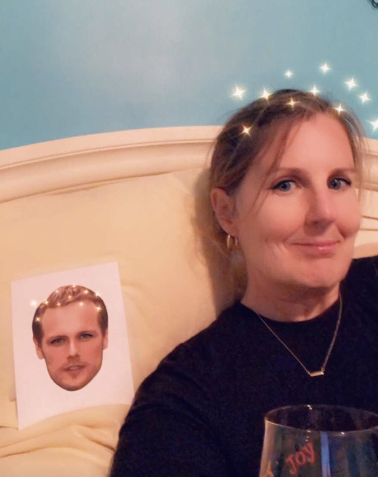 charlotte100479's tweet image. We are all ready for the 6:00 show #SaveASeatForSam 🍷