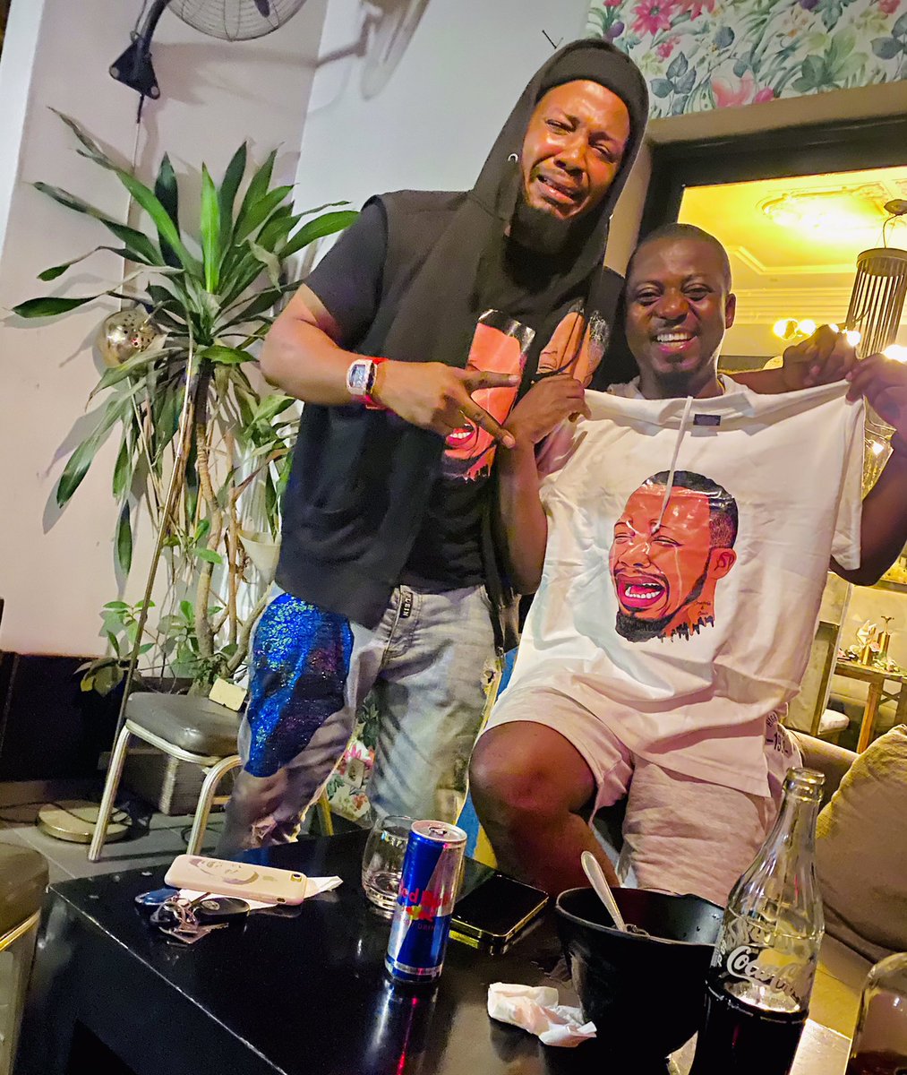 FreshkingDanny's tweet photo. Ngeme be wan loss my eye today ya😩😭
I wan shidon I no see sep 2k😓
but God no go shame us😭🙌🏻

E wan be this evening grand them tap me fix me &amp; almost wan buy all my market cargo😂

Atleast I get small breeze now 😂
Thanks to this super kings❤️🙏🏼

@gang_energy https://t.co/RRjbZe2nVt
