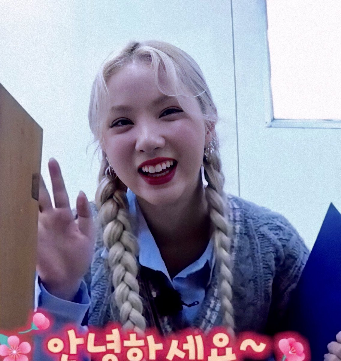 ‏َ (@eunhafeed) on Twitter photo 