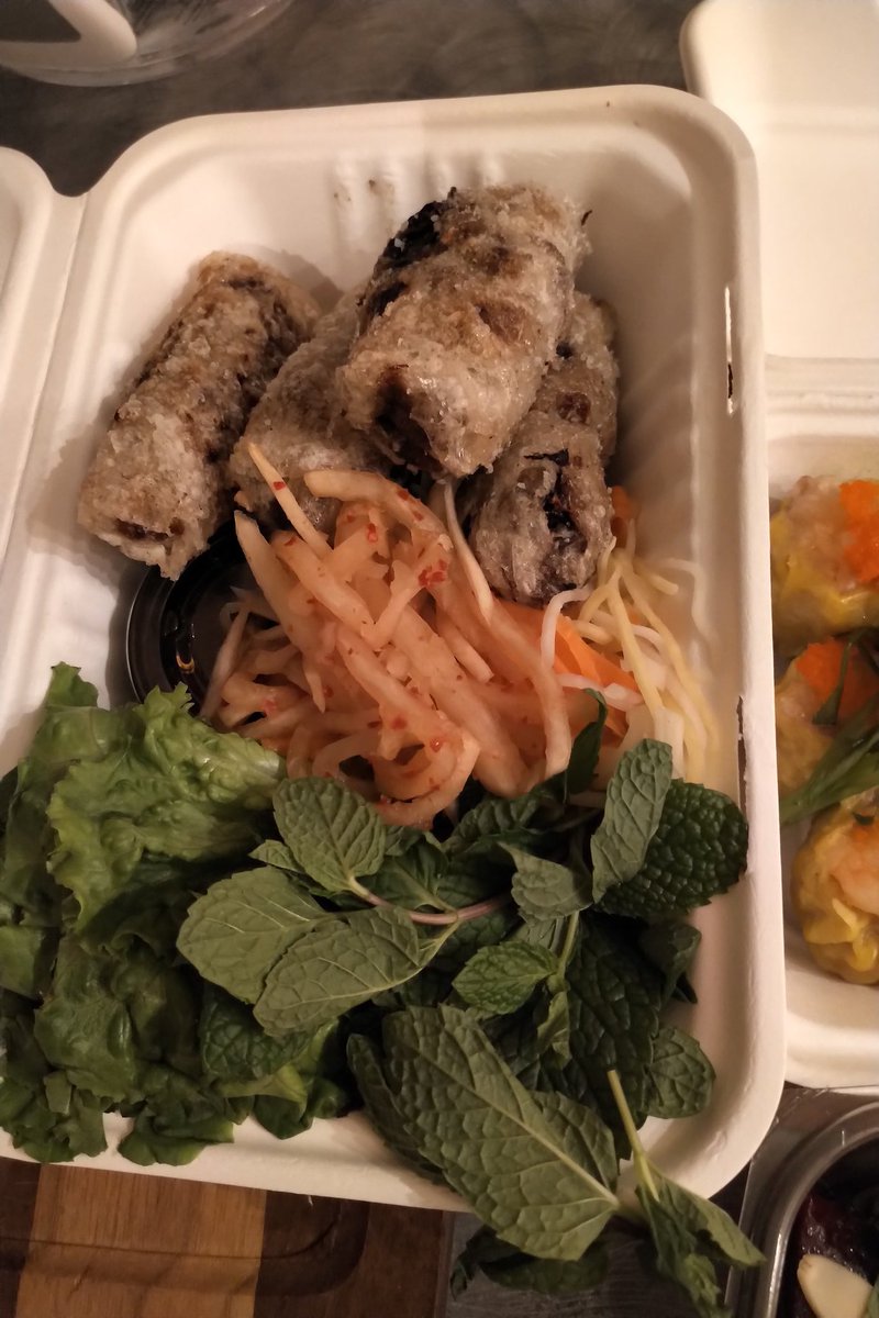 GilchristJohn's tweet image. Great take-out dinner from @EatForeign and @Chefdly. Pork dumplings, crispy crepe, Imperial rolls, and beet-goat cheese salad. Terrific flavours. And staff in Medium Rare masks from @ChefCamD #SupportLocalYYC