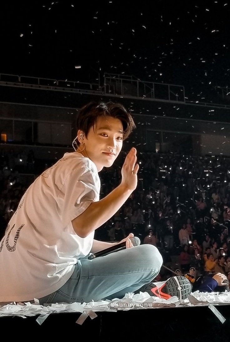 How Dino would look like in real life– a thread  @pledis_17