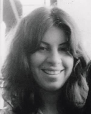 carmen_hertz's tweet photo. 12 diciembre 1984 la CNI asesina a  Alicia Rios Crocco, estudiante de sociología , militante Mir, adhiriéndole una bomba en su espalda #enlamemoriasiempre #verdadyjusticia https://t.co/Yvjh6vnXbz