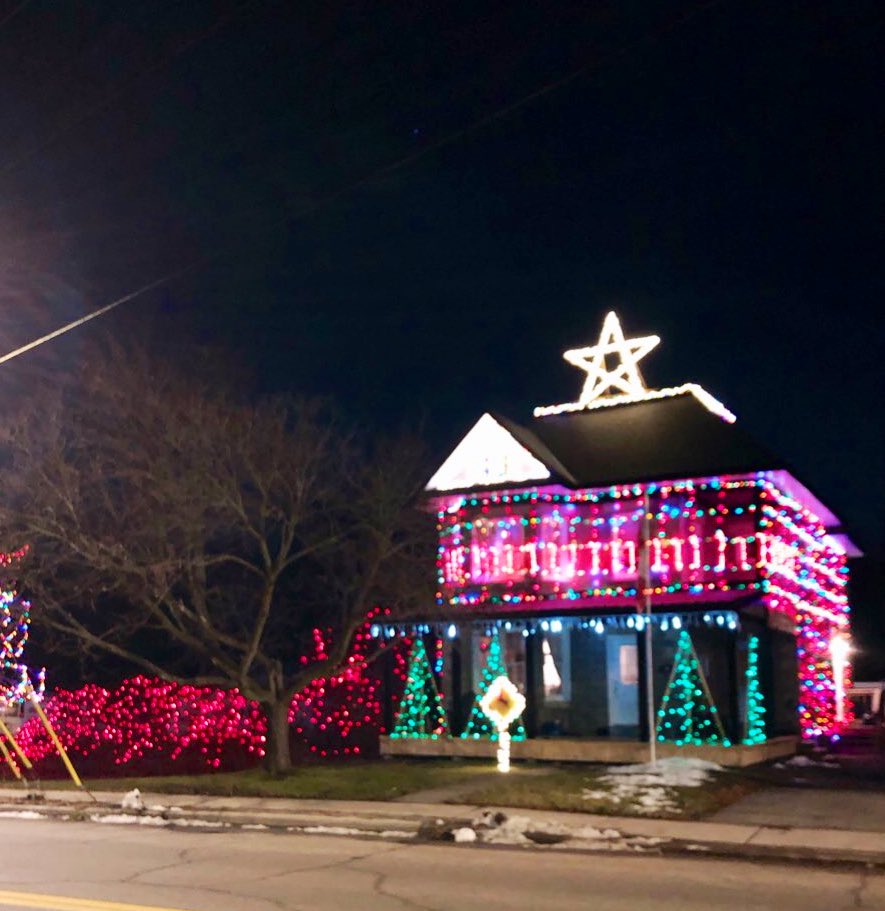 mrs_nesrallah's tweet photo. Hey #ocsb! Would you mind voting for my hubby’s Christmas Lights! 25,000 lights &amp; a 6 channel music show! We are house 3- https://t.co/f2WYg9S6XR Thanks! Best way to spread Christmas cheer is voting for house 3! #ocsbvirtual #ocsbmath https://t.co/LECKDtavc4