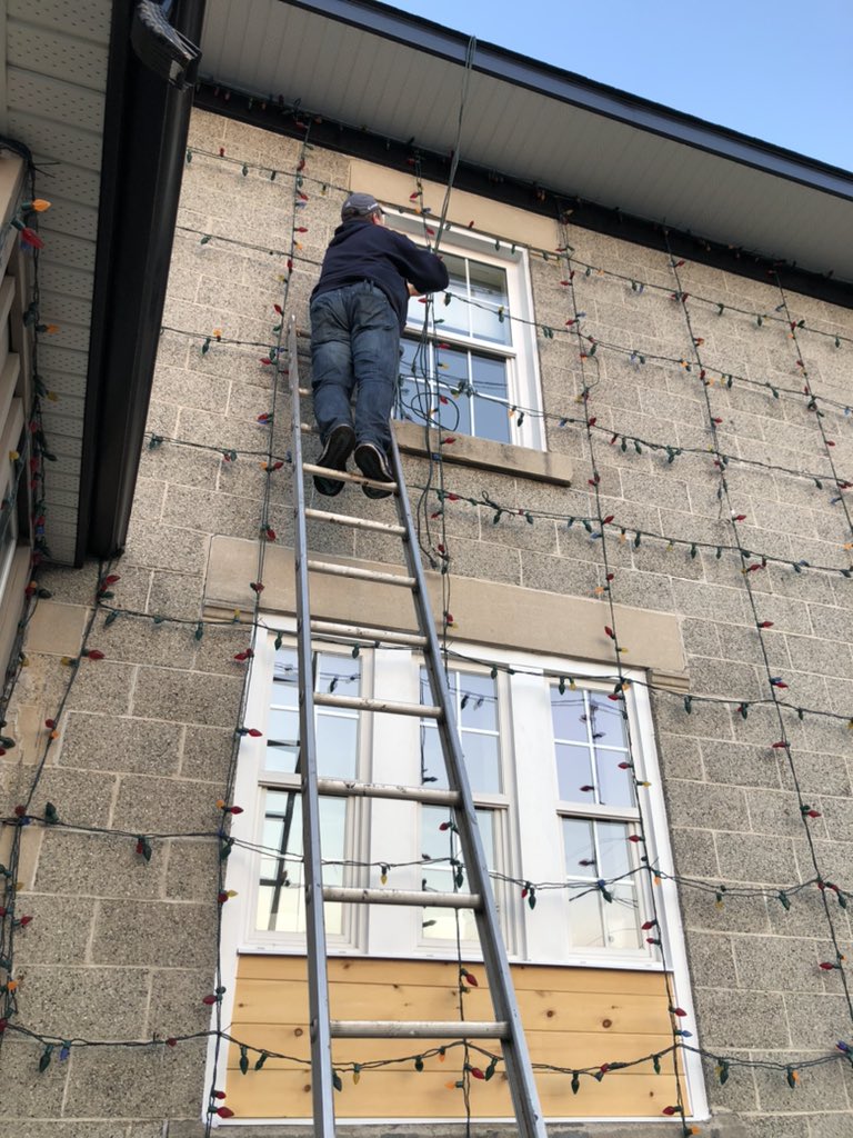 mrs_nesrallah's tweet photo. Hey #ocsb! Would you mind voting for my hubby’s Christmas Lights! 25,000 lights &amp; a 6 channel music show! We are house 3- https://t.co/f2WYg9S6XR Thanks! Best way to spread Christmas cheer is voting for house 3! #ocsbvirtual #ocsbmath https://t.co/LECKDtavc4