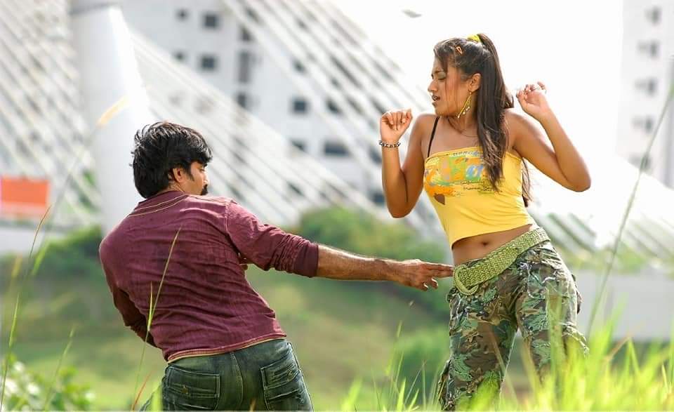 EpF-mQ8U8AE1Ddb?format=jpg&name=medium