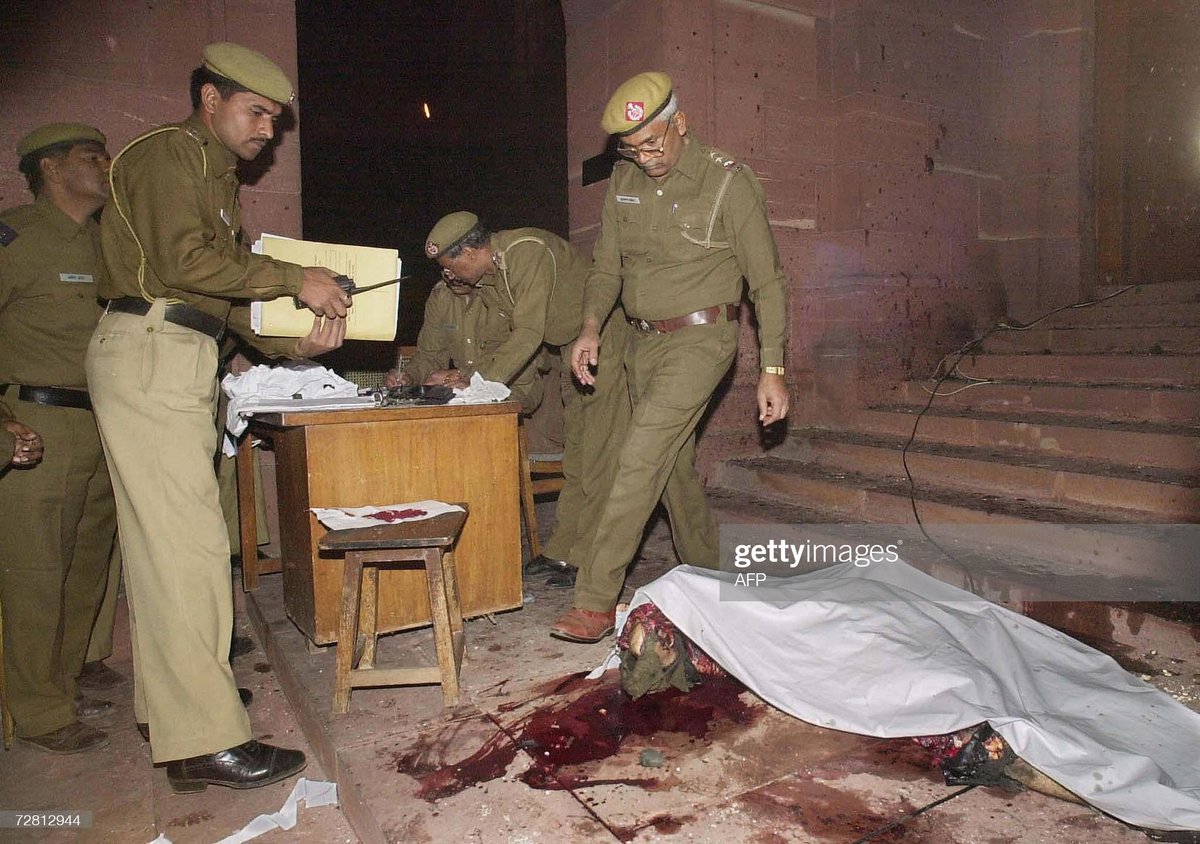 Six Delhi Police personnel, two Parliament Security Service personnel and a gardener lost their lives in the attack. Not only this, but due to Pakistan’s assistance to such terror outfits, 2001–02 India–Pakistan standoff took place. 5 of the terrorists were killed.