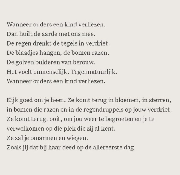 prinsesmaximac's tweet photo. Vandaag is het #Wereldlichtjesdag, ter nagedachtenis aan overleden kinderen. Wanneer je als ouder een kind verliest, draag je dit niet alleen vandaag, maar elke dag met je mee. Speciaal voor hen delen we deze woorden van Lois Kruidenier en steken we om 19.00 uur een kaarsje aan. https://t.co/VSmEAm74fL