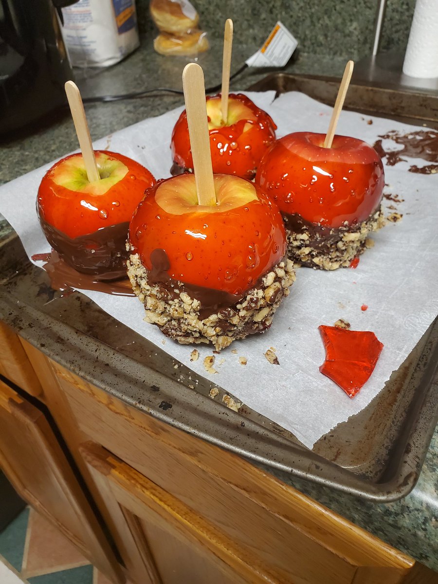 Cortani_Streams's tweet photo. Not super pretty but very delicious! https://t.co/IWyn7G83eq