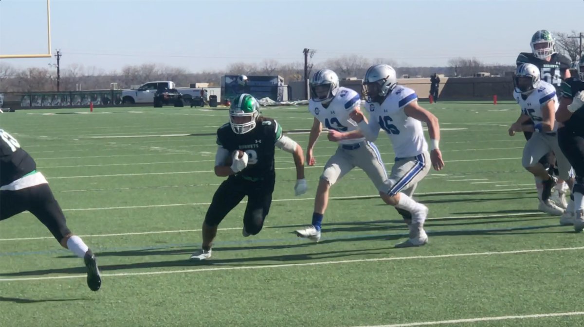 VIDEO 2020 Azle vs Burleson Centennial Bi-District Highlights
fridaynightglory.com/2020-azle-vs-b…
#txhsfb | #FNGsports | #UILPlayoffs