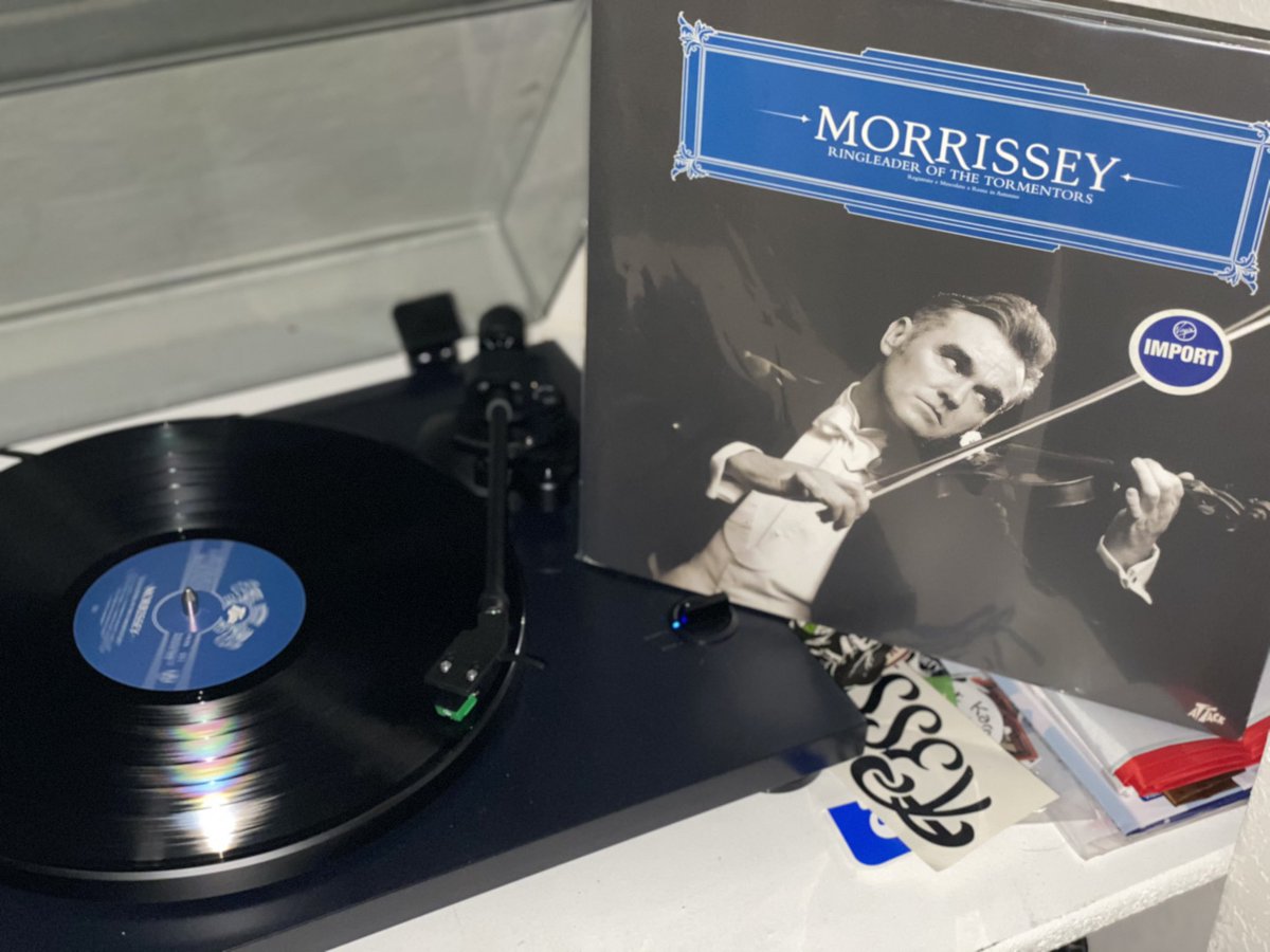 realgarreola71's tweet photo. #morrissey #lifeisapigsty #ringleaderofthetormentors https://t.co/XaLN5FE4TZ