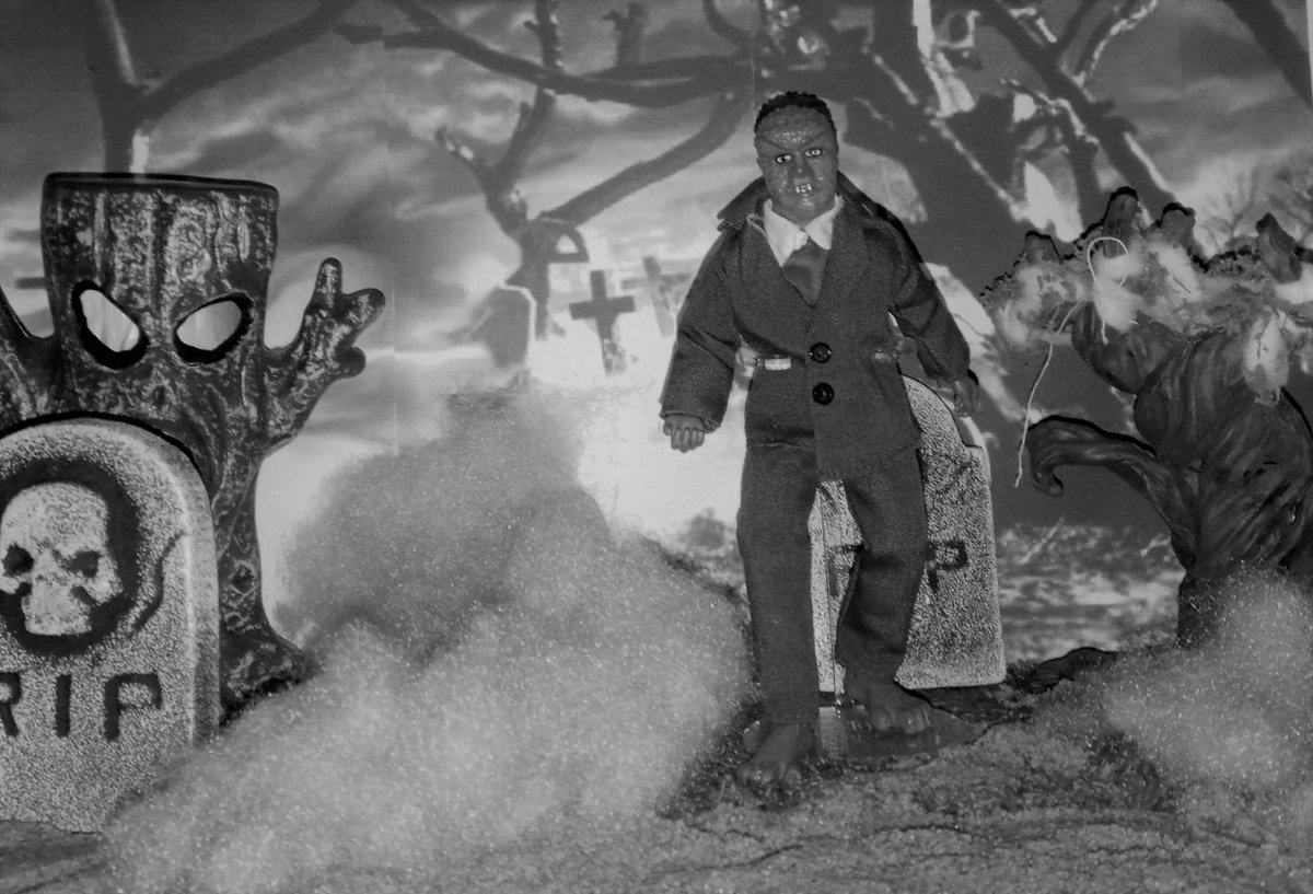 MEarthprime's tweet photo. #MeTV #Svengoolie Well the #ReMegos were easy 2nite... https://t.co/3zTGRNkcvI