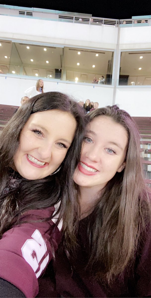 jaceytaylor__'s tweet photo. #HAILSTATE baby bulldog !!!!!! https://t.co/BeT2UxV1zW