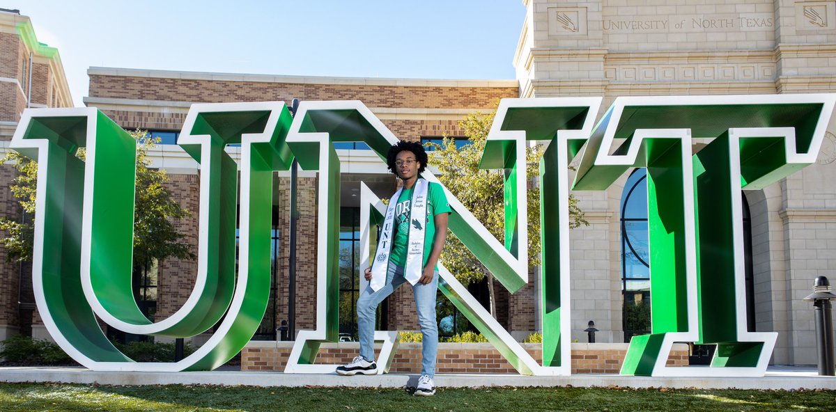 JayIsTheName__'s tweet photo. *insert inspirational quote* 😂

•B.B.A in Economics 📈💰
•Completed in 3 Years! 🏁
•3.3 GPA 📚🎓
•December 12, 2020 6:00 PM - Official UNT Graduate 👨🏾‍🎓

#UNTgrad
#UNT20
#ClassOf2020 https://t.co/7Lmh8M6dWy