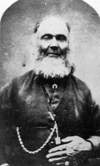Newman Clanton was born in Tennesee in 1816, and married his wife, Mariah, in Missouri. The family moved to California, following the Gold Rush before establishing a ranch in Texas. Newman & his son John would join the Confederate Home Guard during the Civil War, to later desert.