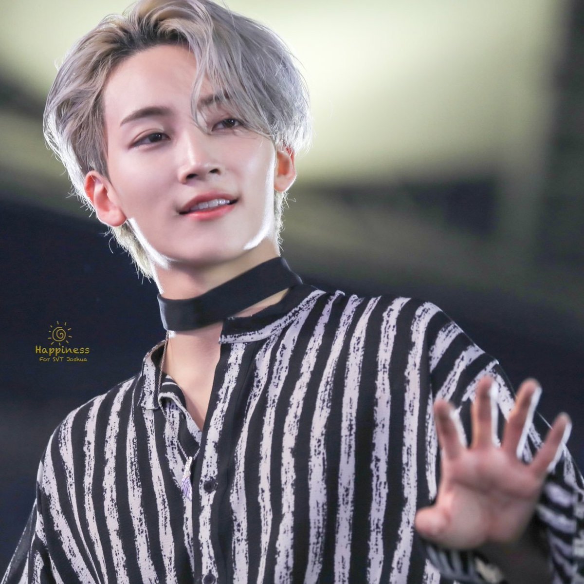 yoon jeonghan's hairstyle in each era - a very important thread